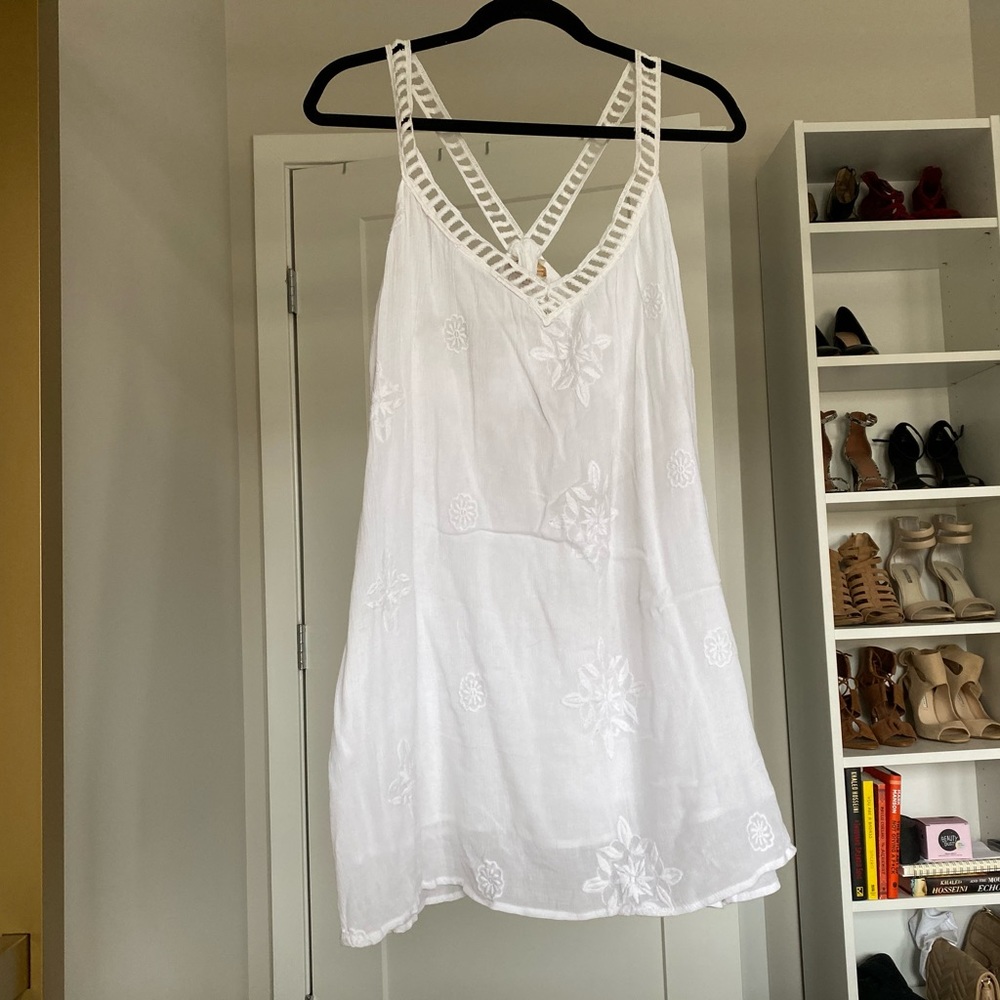 Zara White Summerdress